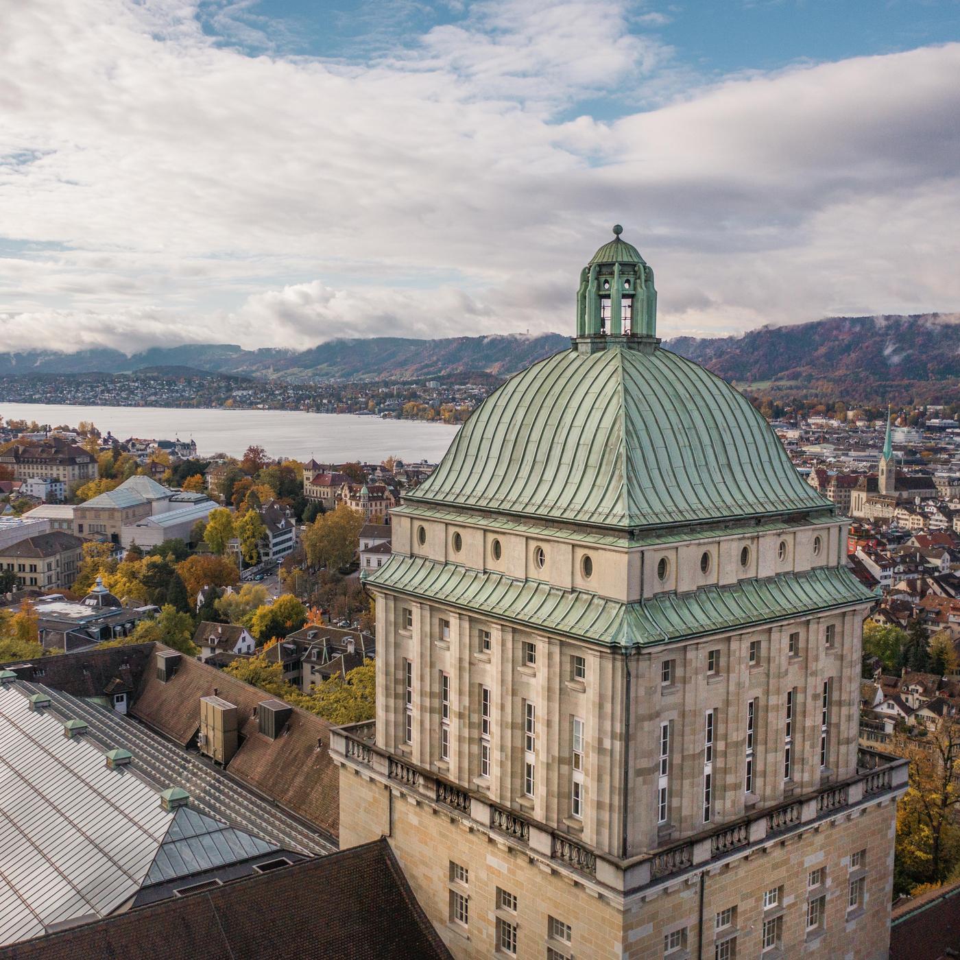 Bild vom Hauptgebäude der UZH